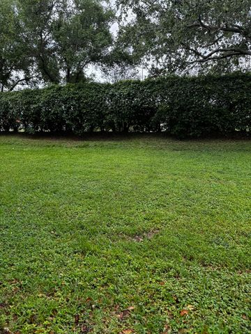 1868 NW 79th Way, Pembroke Pines, FL 33024