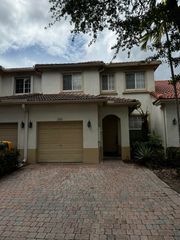 1868 NW 79th Way, Pembroke Pines, FL 33024