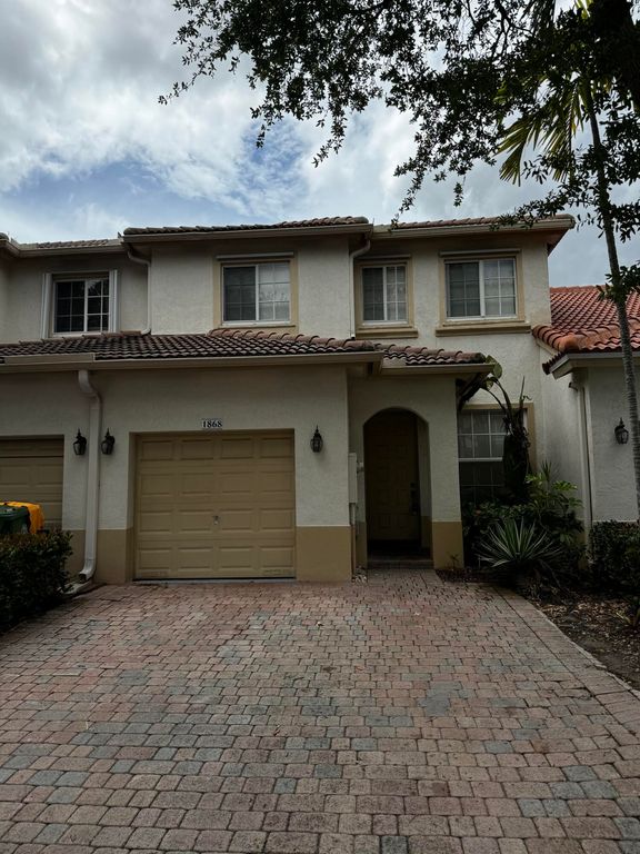 1868 NW 79th Way, Pembroke Pines, FL 33024