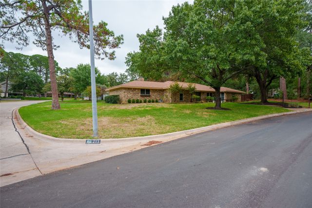 213 Pennsylvania Drive, Denton, TX 76205