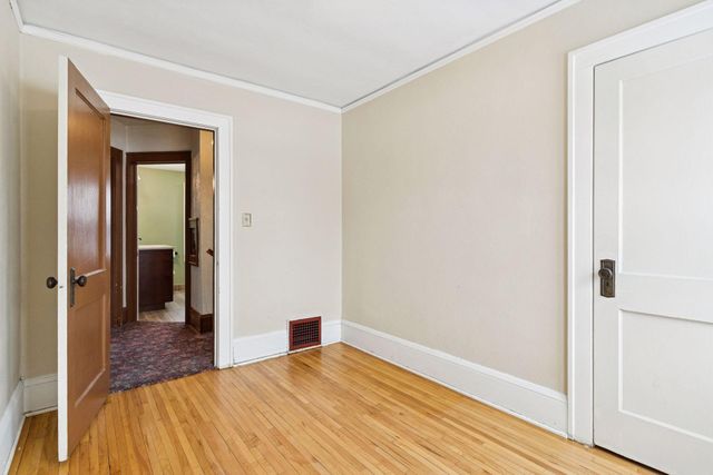 1563 Arcade Street, Saint Paul, MN 55106