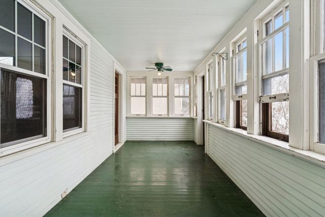 1563 Arcade Street, Saint Paul, MN 55106