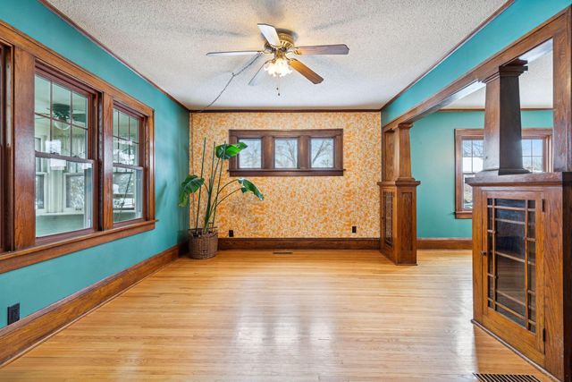 1563 Arcade Street, Saint Paul, MN 55106