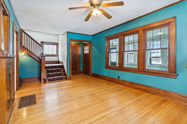 1563 Arcade Street, Saint Paul, MN 55106