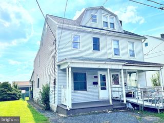 128 S WYLAM ST, Frackville, PA 17931