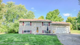 27 Charlotte Street, Mulliken, MI 48861