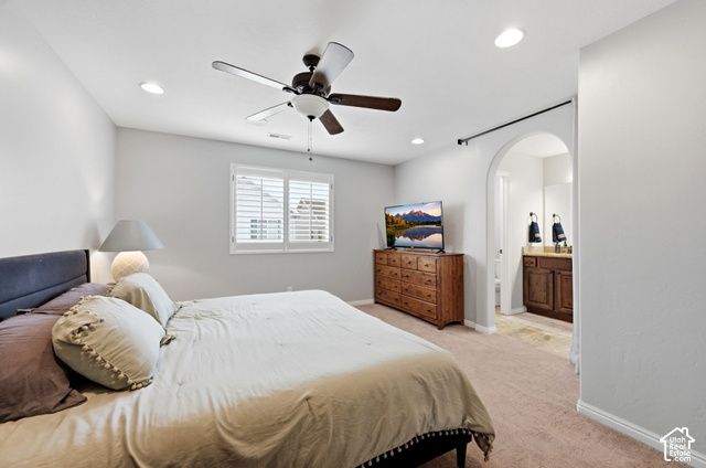 1056 W STONEHAVEN DR, North Salt Lake, UT 84054