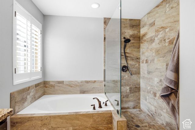 1056 W STONEHAVEN DR, North Salt Lake, UT 84054