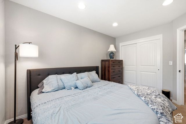 1056 W STONEHAVEN DR, North Salt Lake, UT 84054
