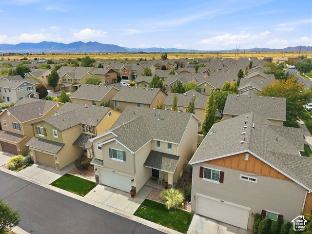 1056 W STONEHAVEN DR, North Salt Lake, UT 84054