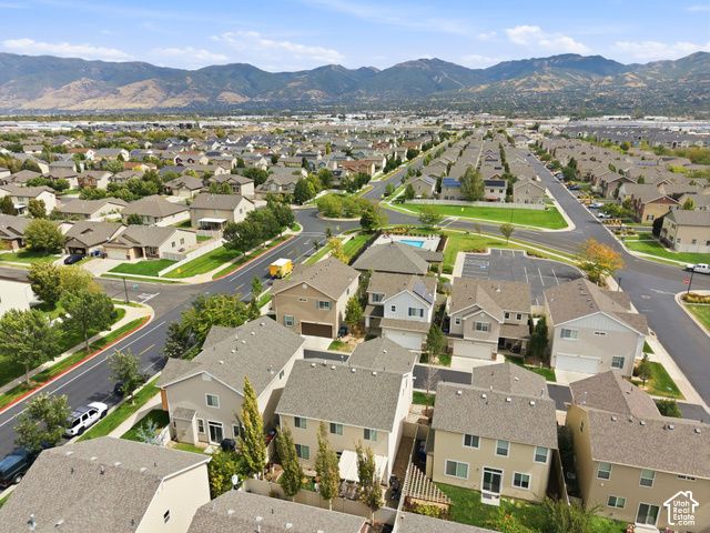 1056 W STONEHAVEN DR, North Salt Lake, UT 84054