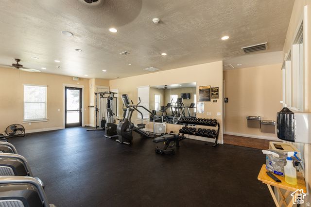 1056 W STONEHAVEN DR, North Salt Lake, UT 84054