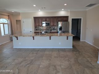 900 S CANAL Drive 206, Chandler, AZ 85225