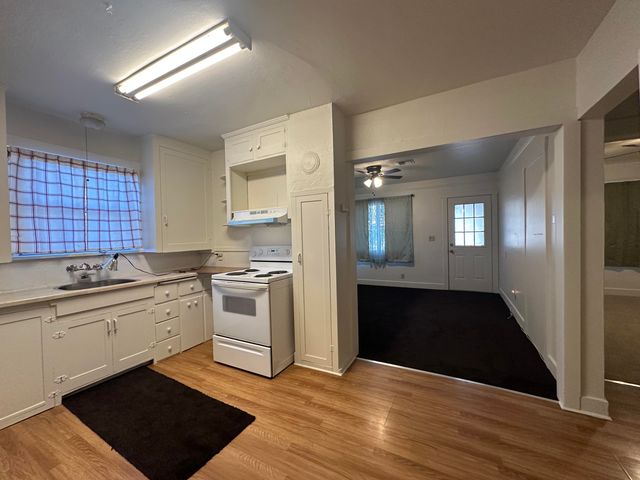 3228 Shasta Way, Klamath Falls, OR 97603