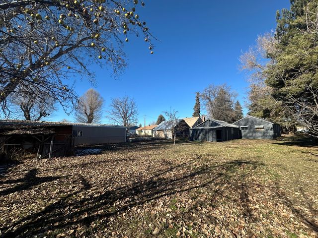 3228 Shasta Way, Klamath Falls, OR 97603