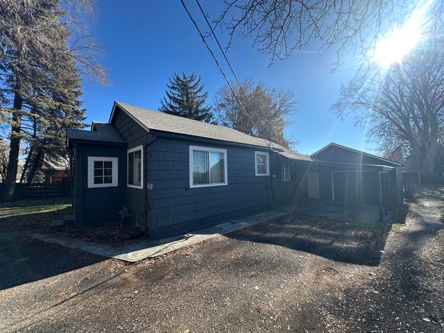 3228 Shasta Way, Klamath Falls, OR 97603