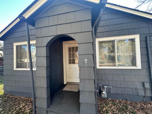 3228 Shasta Way, Klamath Falls, OR 97603