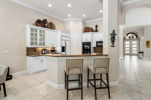 8138 Valhalla Drive, Delray Beach, FL 33446