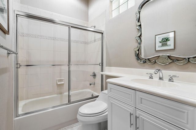 8138 Valhalla Drive, Delray Beach, FL 33446