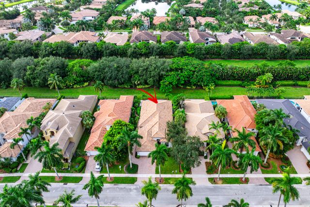 8138 Valhalla Drive, Delray Beach, FL 33446