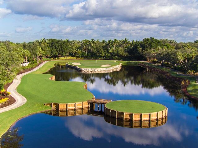 8138 Valhalla Drive, Delray Beach, FL 33446