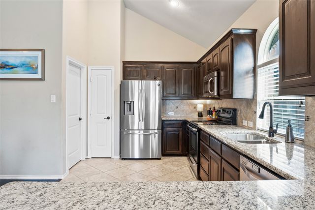3233 Tamarack Lane, Denton, TX 76226