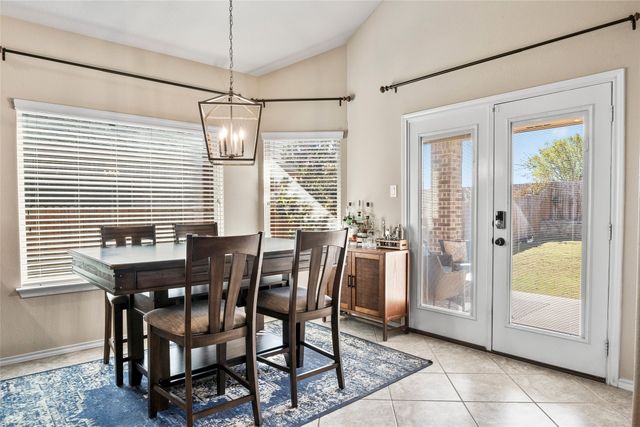 3233 Tamarack Lane, Denton, TX 76226