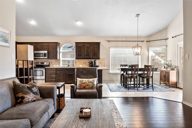 3233 Tamarack Lane, Denton, TX 76226