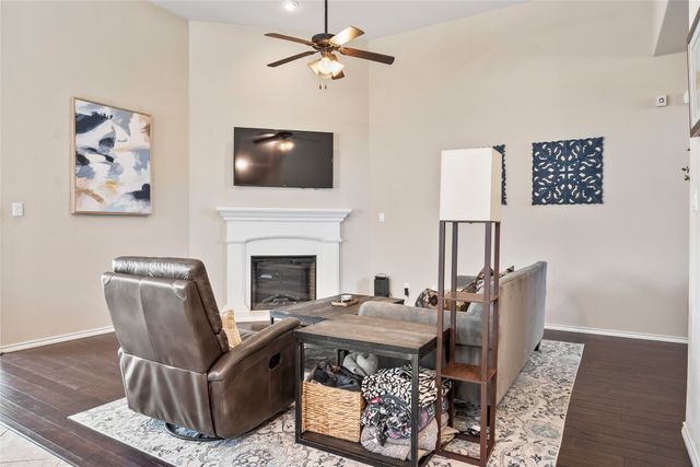 3233 Tamarack Lane, Denton, TX 76226