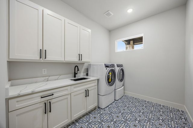 512 Waikiki Trail, Tool, TX 75143