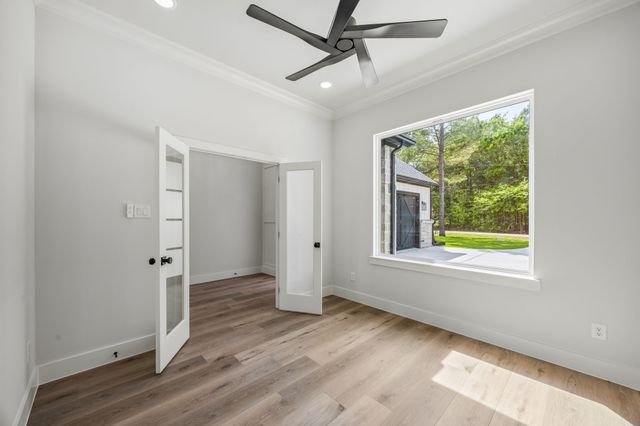512 Waikiki Trail, Tool, TX 75143