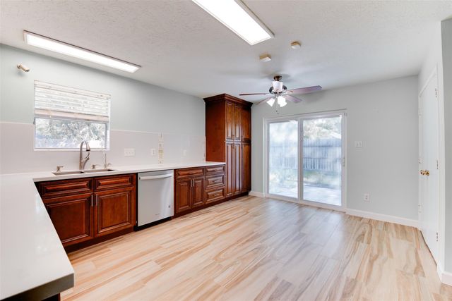 6930 Haven Creek Drive, Katy, TX 77449