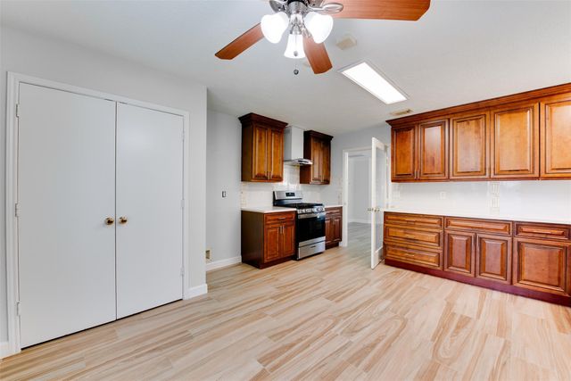 6930 Haven Creek Drive, Katy, TX 77449