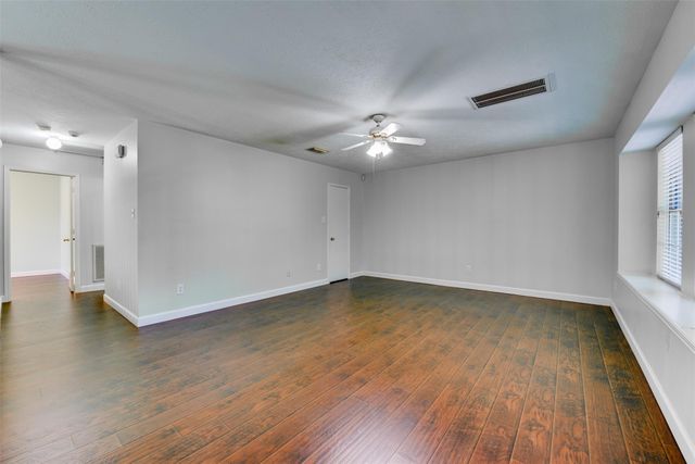 6930 Haven Creek Drive, Katy, TX 77449