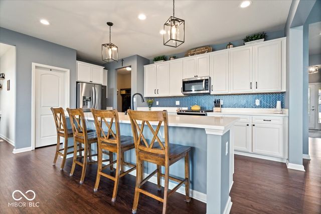 8594 Verbena Road, Zionsville, IN 46077