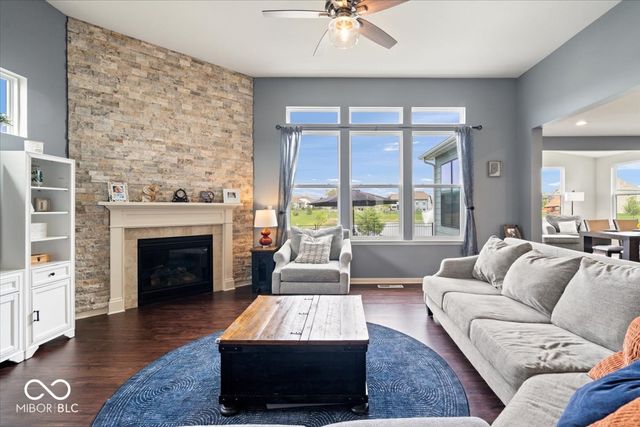 8594 Verbena Road, Zionsville, IN 46077