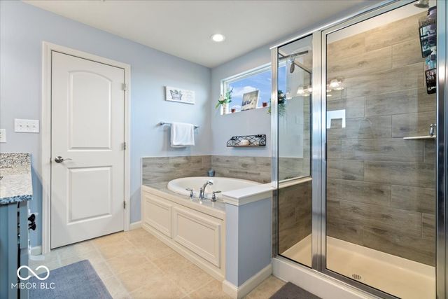8594 Verbena Road, Zionsville, IN 46077