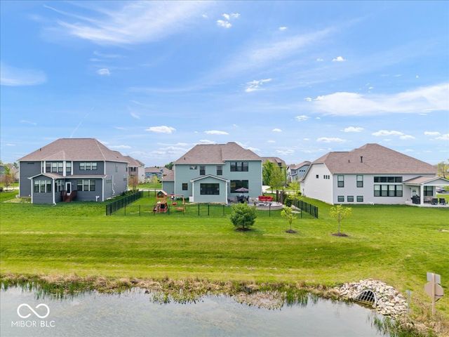 8594 Verbena Road, Zionsville, IN 46077