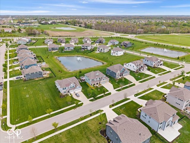 8594 Verbena Road, Zionsville, IN 46077