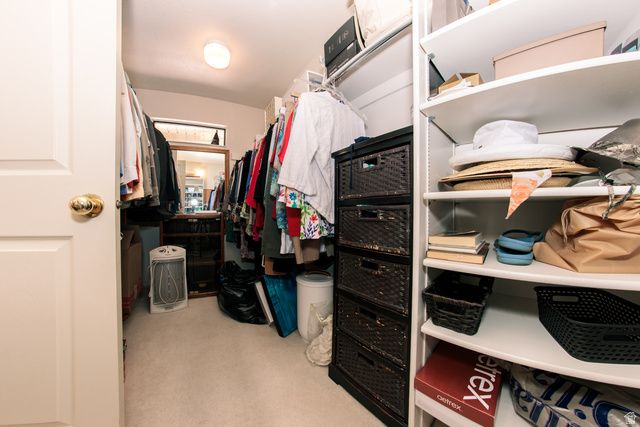 389 E 3350 N, North Ogden, UT 84414