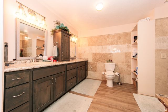 389 E 3350 N, North Ogden, UT 84414