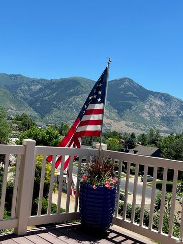 389 E 3350 N, North Ogden, UT 84414