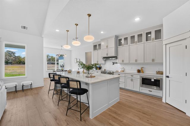 717 Easley Street, White Settlement, TX 76108