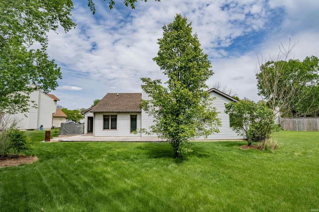 9909 Hidden Meadows Place, Fort Wayne, IN 46825