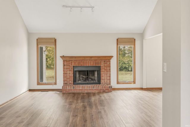 9909 Hidden Meadows Place, Fort Wayne, IN 46825