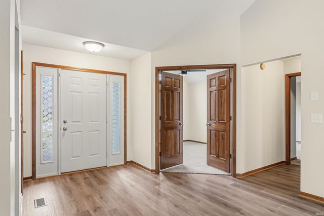 9909 Hidden Meadows Place, Fort Wayne, IN 46825