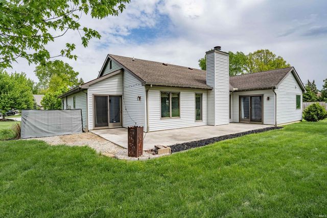 9909 Hidden Meadows Place, Fort Wayne, IN 46825