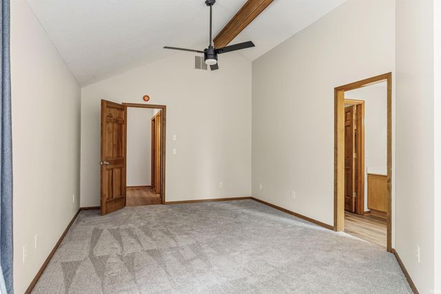 9909 Hidden Meadows Place, Fort Wayne, IN 46825