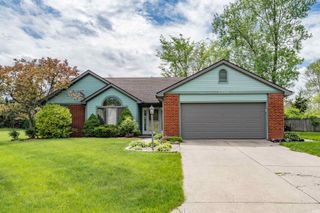 9909 Hidden Meadows Place, Fort Wayne, IN 46825