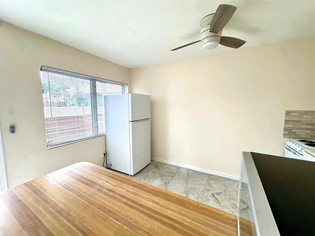 2035 EDGEWATER DRIVE 6, Clearwater, FL 33755